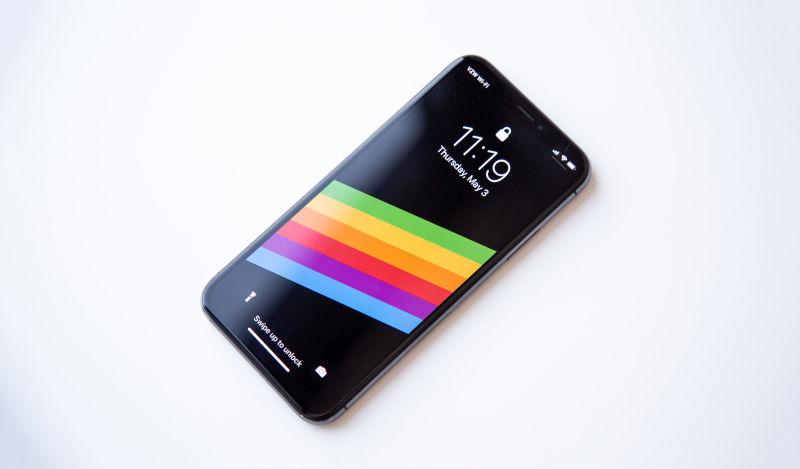 Illustration for article titled Apple, por favor, arregla de una vez lo peor que tiene el iPhone X desde el día de su lanzamiento